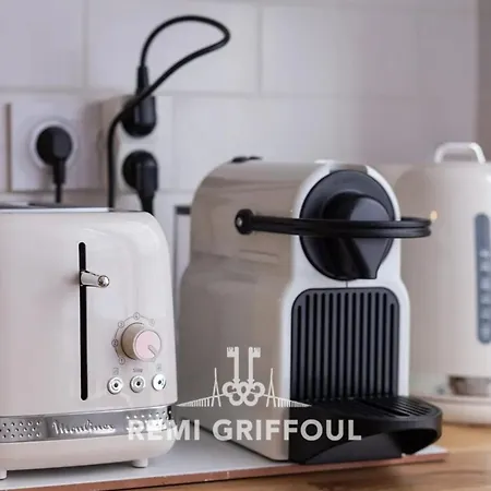 Holiday home La Maison D'a Cote Charming & Family-friendly 6 Guests Honfleur